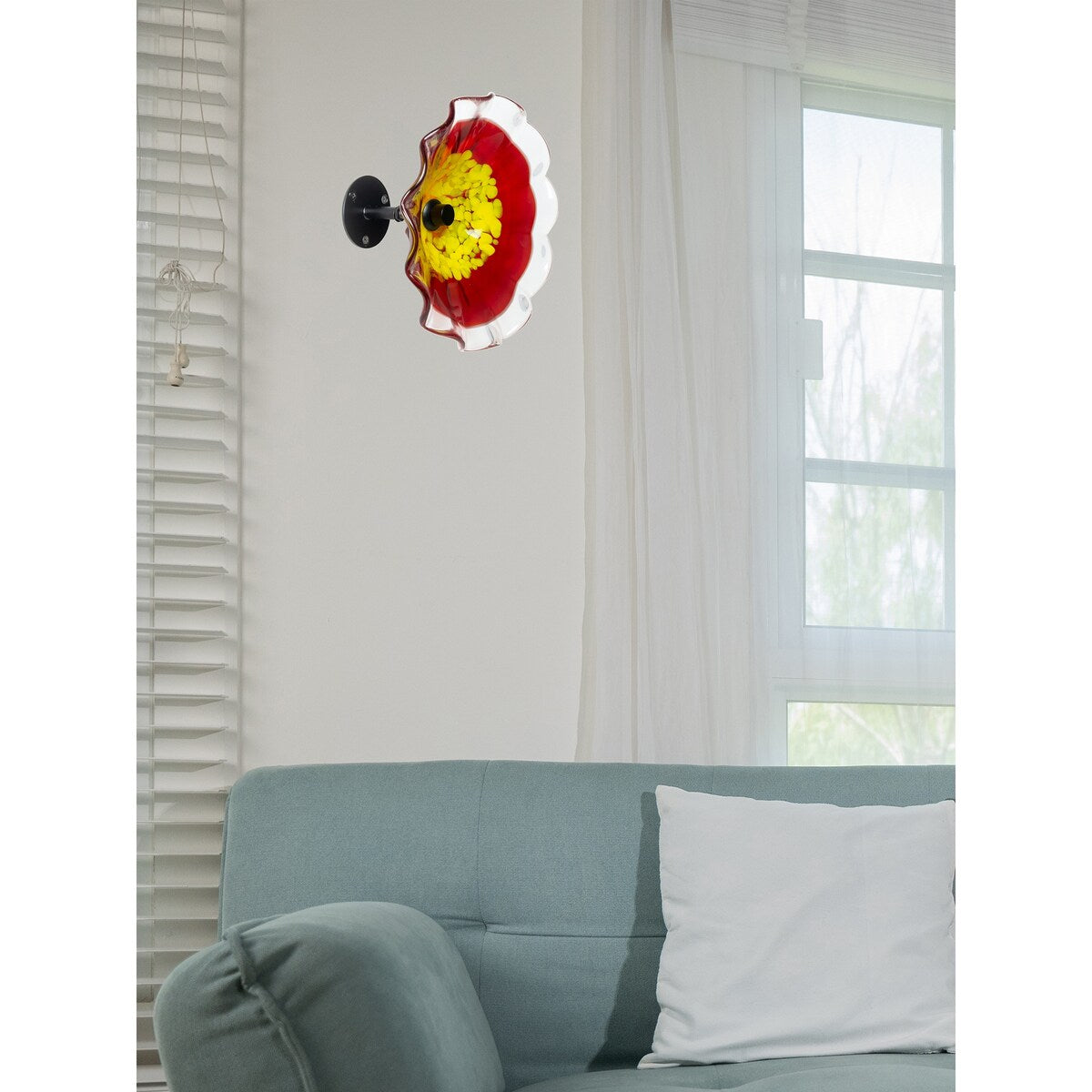 12IN Diameter Red Fiore Bloom Art Glass Wall Art