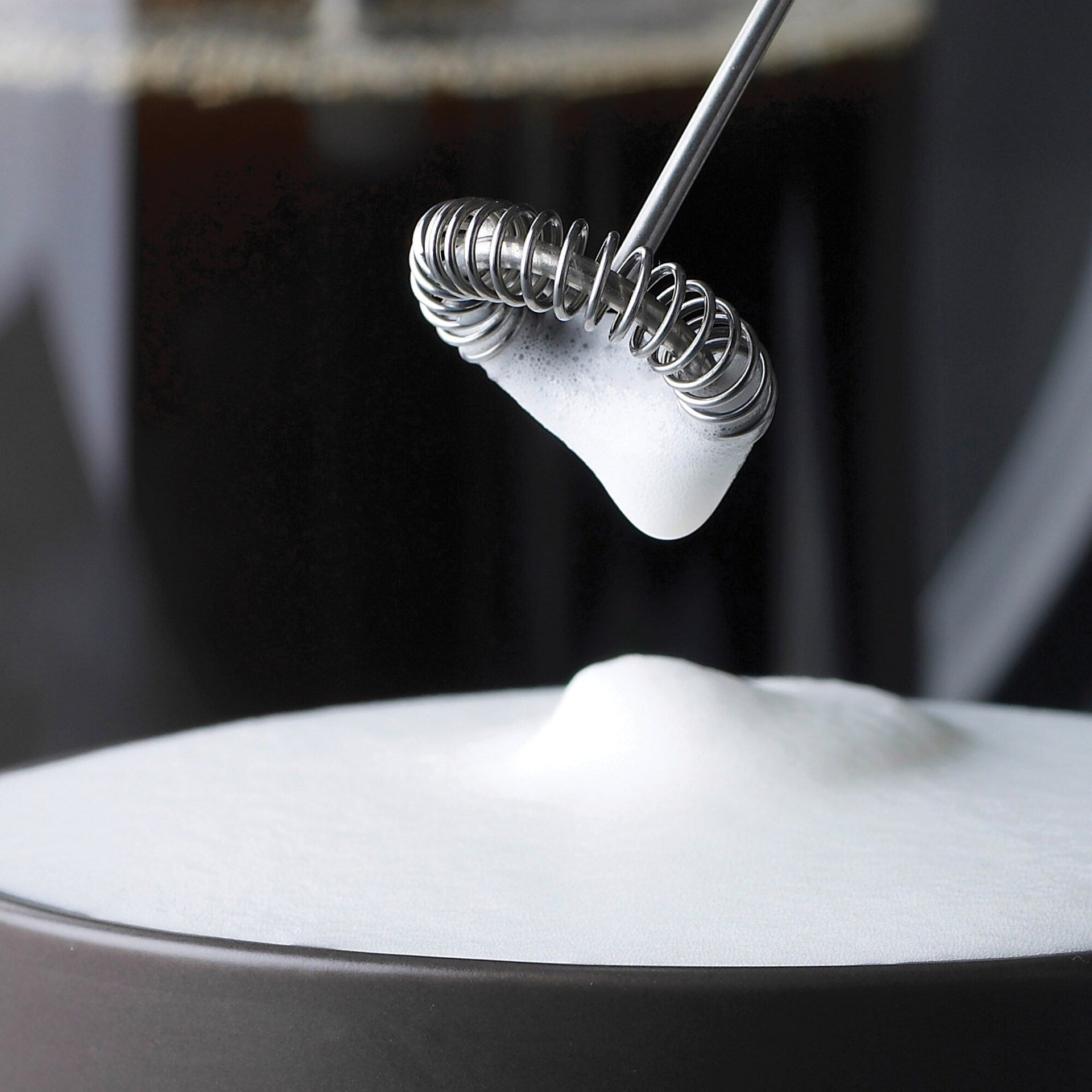 Aerolatte Milk Frother with Storage Case - N/A