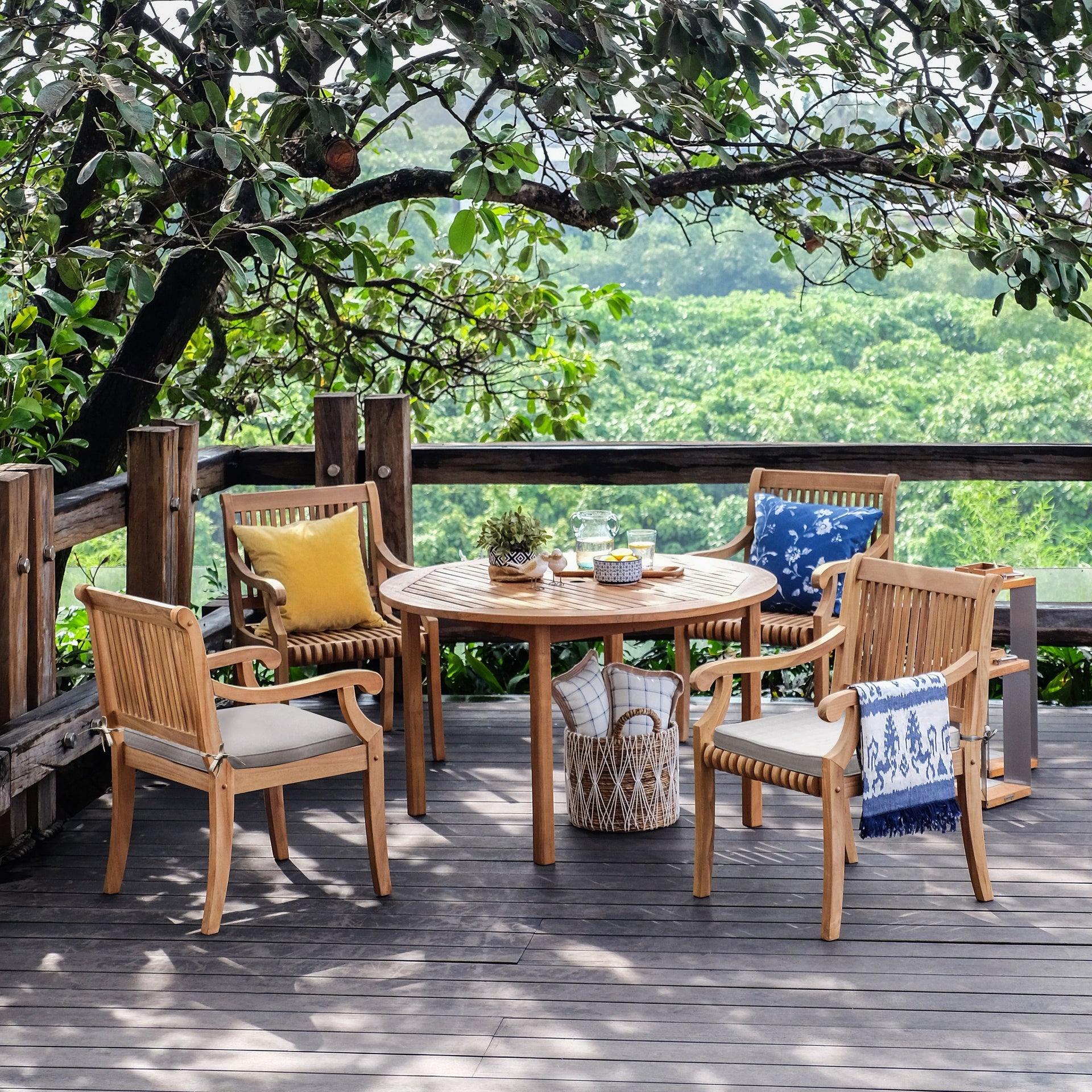 Cambridge Casual Chara 5-piece Teak Patio Dining Set with Cushion