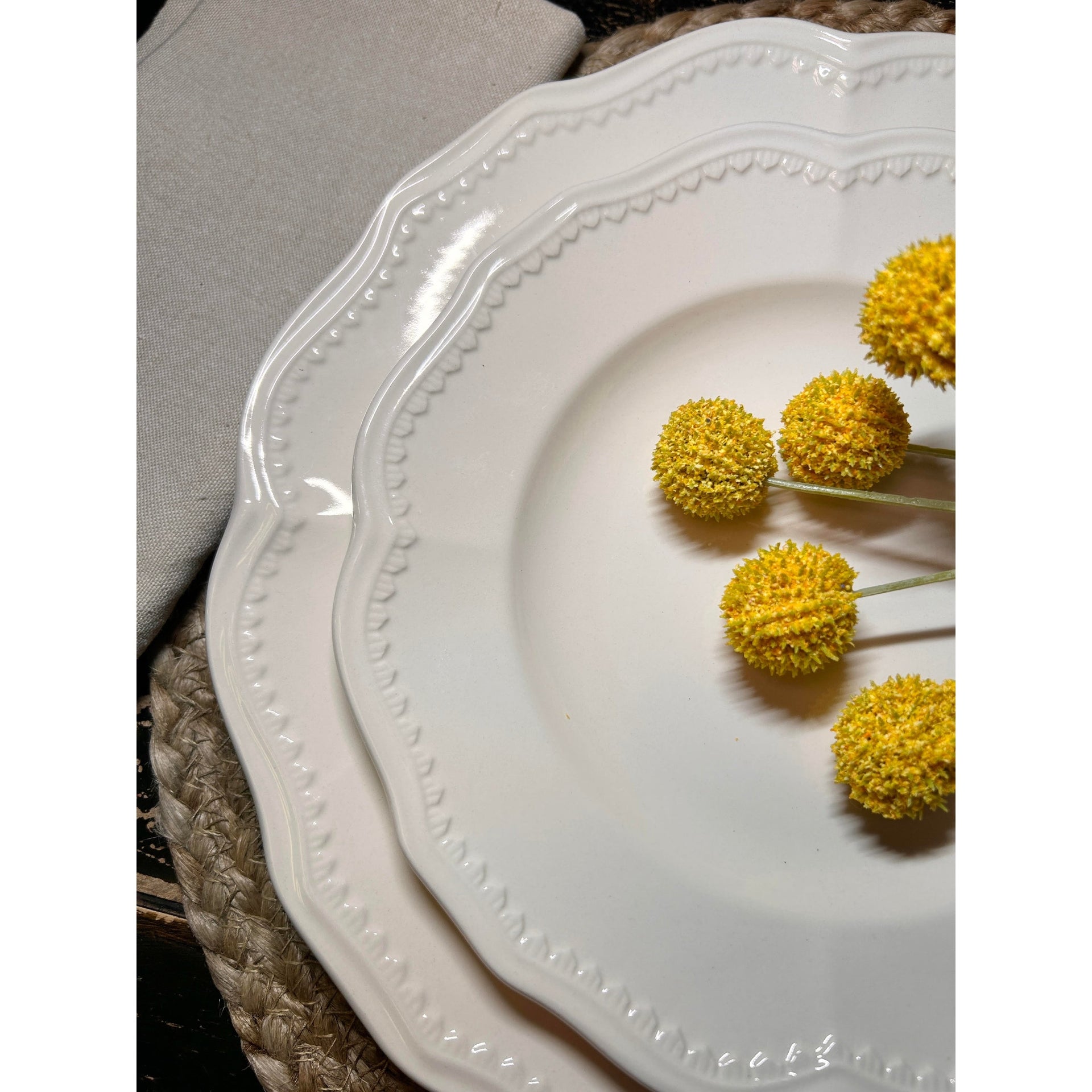 Red Vanilla Classic White Dinner Plates 11.25 Set/4