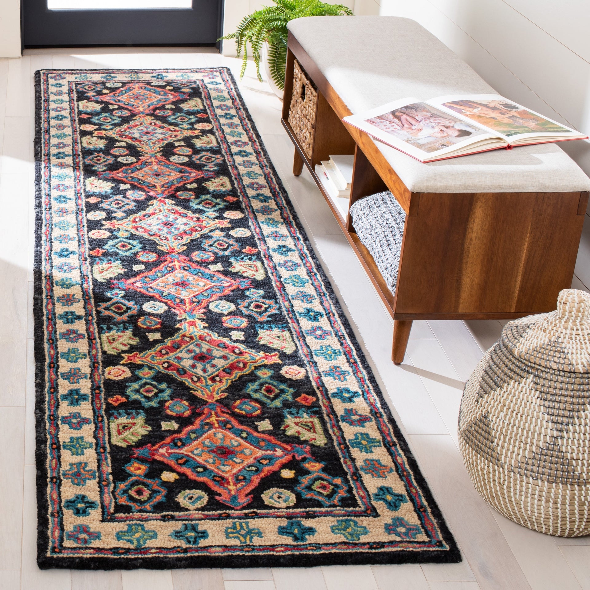 SAFAVIEH Handmade Aspen Sigurþora Bohemian Wool Rug