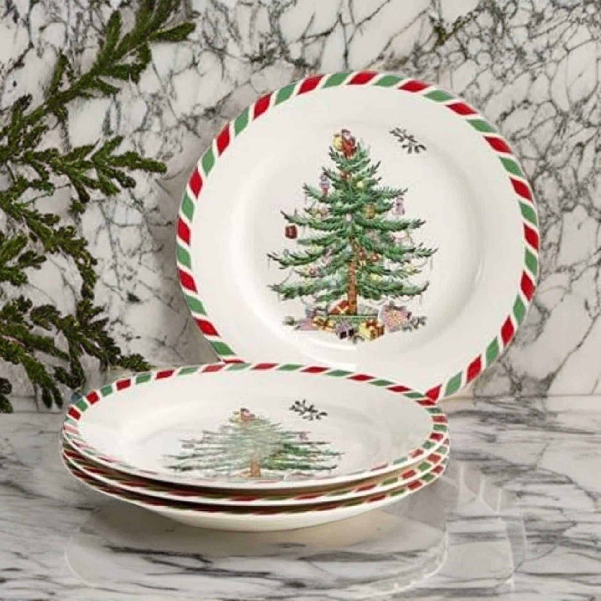 Spode Set of 4 Christmas Tree Candy Cane Dessert Plates - 8 D