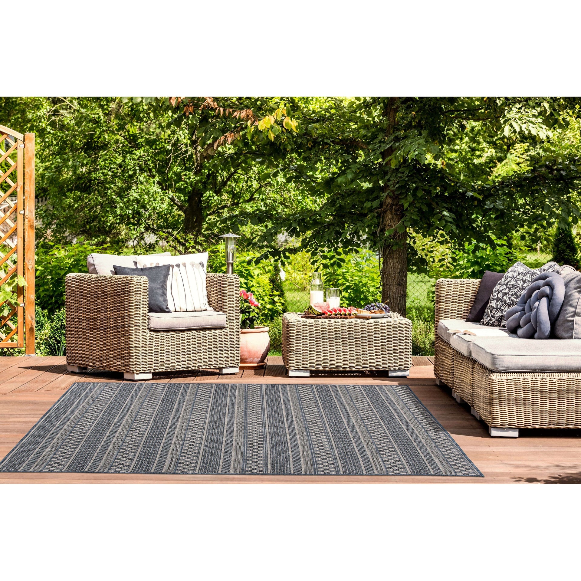 World Rug Gallery Bohemian Geometric Stripe Indoor/Outdoor Area Rug