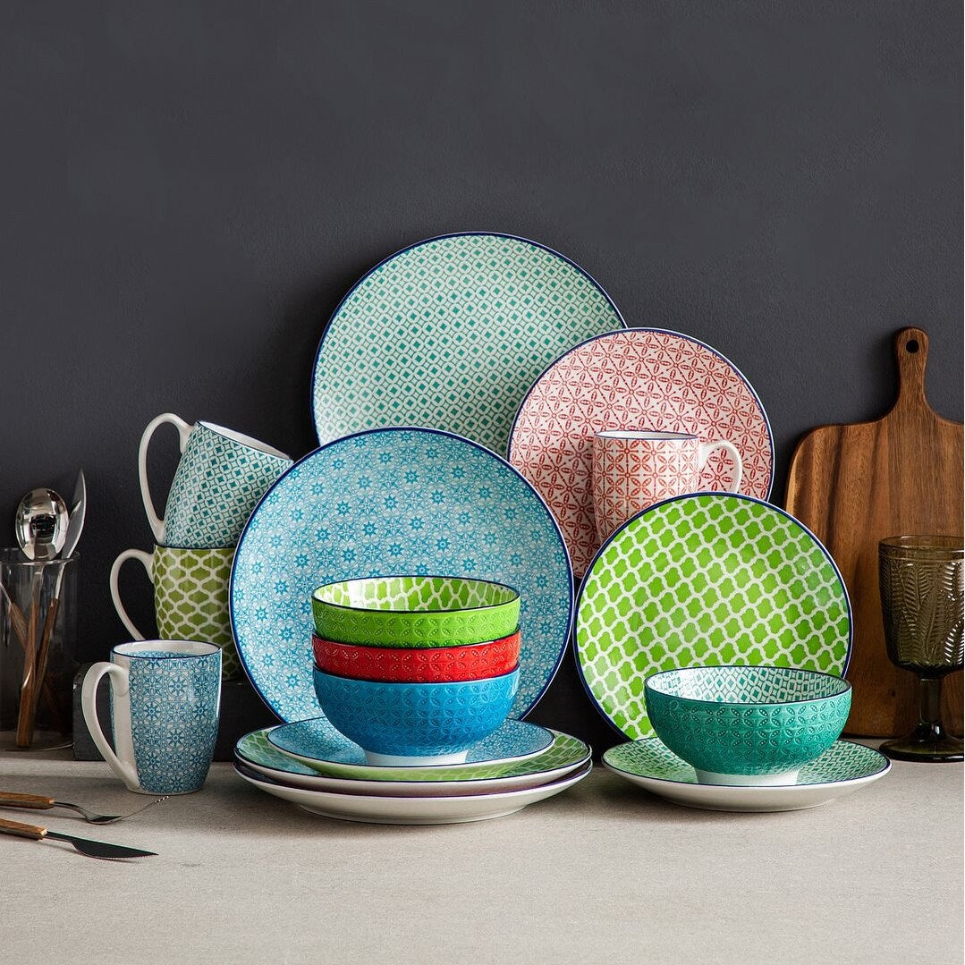 vancasso Macaron Porcelain16-Piece Multi Color Dinnerware Set